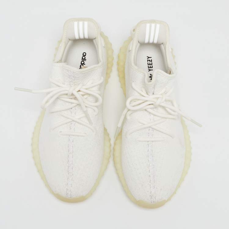 Pre Owned Yeezy x Adidas White Knit Fabric Boost 350 V2 Triple White Sneakers Size 42
