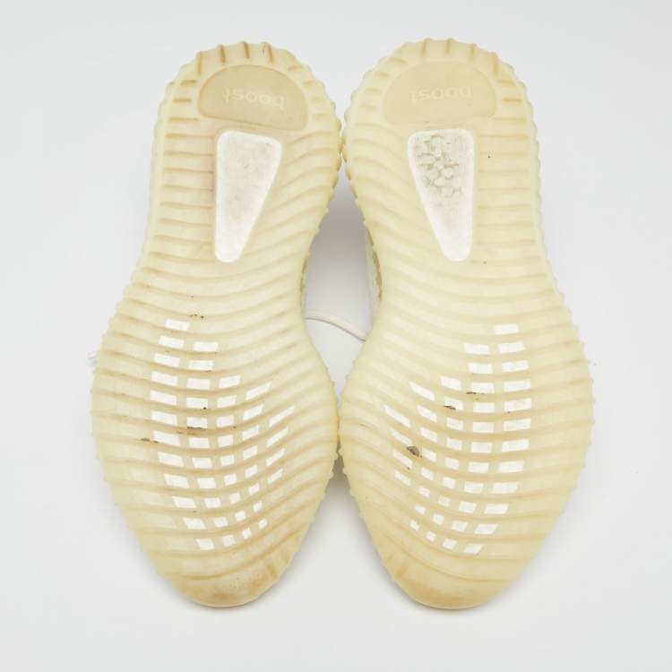 Pre Owned Yeezy x Adidas White Knit Fabric Boost 350 V2 Triple White Sneakers Size 42