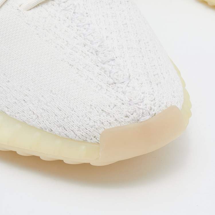 Pre Owned Yeezy x Adidas White Knit Fabric Boost 350 V2 Triple White Sneakers Size 42