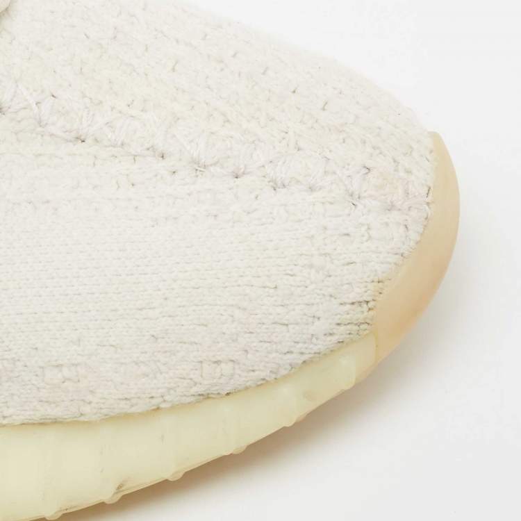 Pre Owned Yeezy x Adidas Cream Knit Fabric Boost 350 V2 Triple White Low-Top Sneakers Size 38 2/3