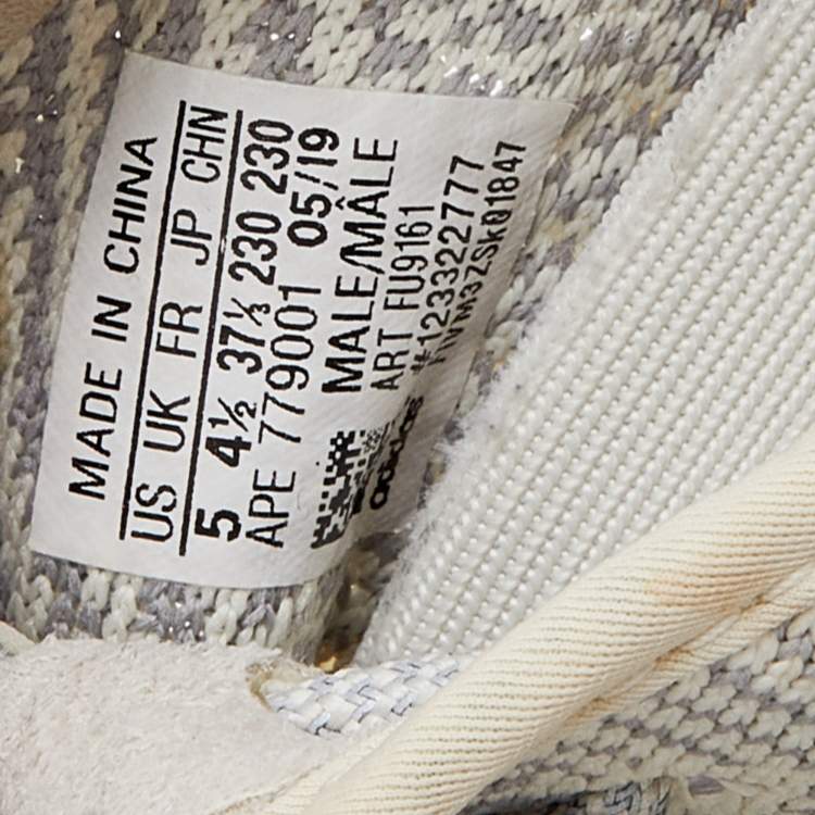 Pre Owned Yeezy x Adidas White/Grey Knit Fabric Boost 350 V2 Sneakers Size 37 1/3