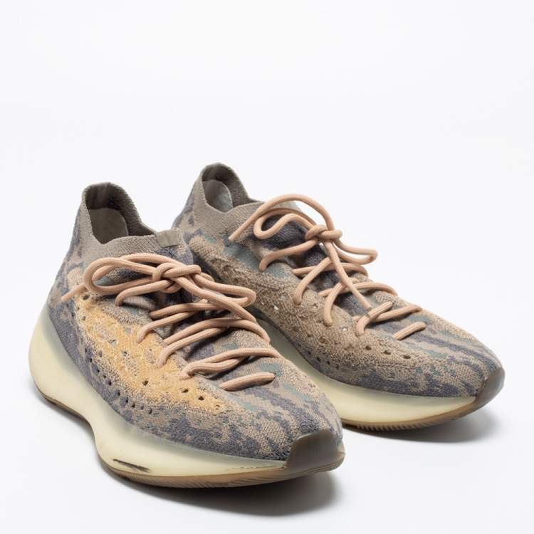 Pre Owned Yeezy x Adidas Grey/Beige Knit Fabric Boost 380 V2 Mist Sneakers Size 42 2/3