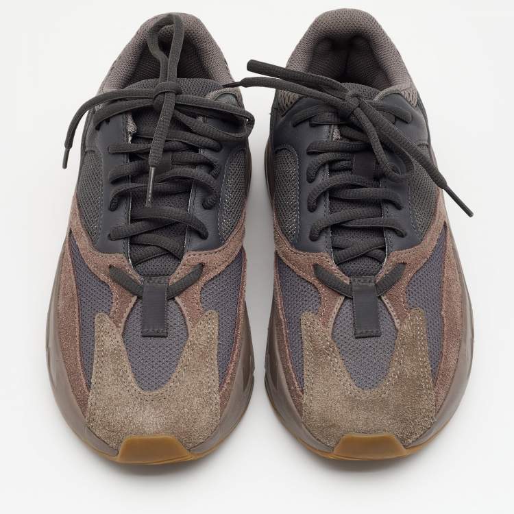 مملوكة مسبقًا Yeezy x Adidas Multicolor Suede and Mesh Boost 700 Mauve Sneakers Size 38