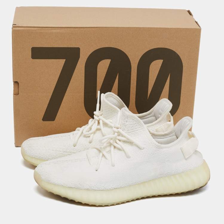 Pre Owned Yeezy x Adidas White Knit Fabric Boost 350 V2 Cream White Sneakers Size 45 1/3