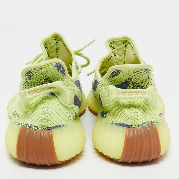مملوكة مسبقًا Yeezy x Adidas Neon Yellow Knit Fabric Boost 350 V2 Semi Frozen Yellow Sneakers Size 44