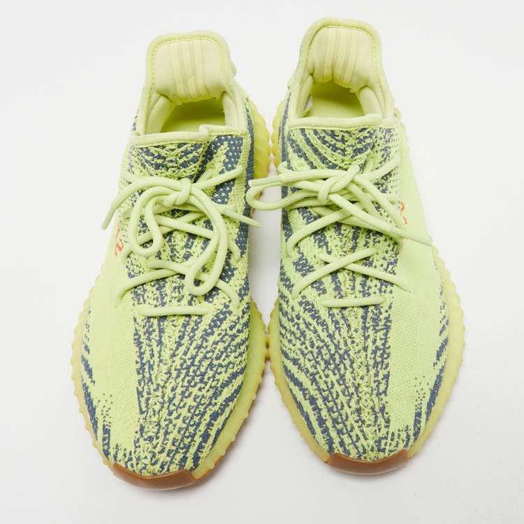 مملوكة مسبقًا Yeezy x Adidas Neon Yellow Knit Fabric Boost 350 V2 Semi Frozen Yellow Sneakers Size 44