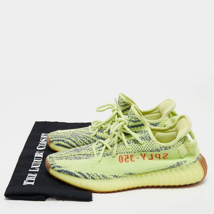مملوكة مسبقًا Yeezy x Adidas Neon Yellow Knit Fabric Boost 350 V2 Semi Frozen Yellow Sneakers Size 44