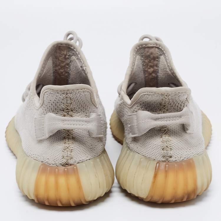 Pre Owned Yeezy x Adidas Light Grey Knit Fabric Boost 350 V2 Sesame Low-Top Sneakers Size 42 2/3