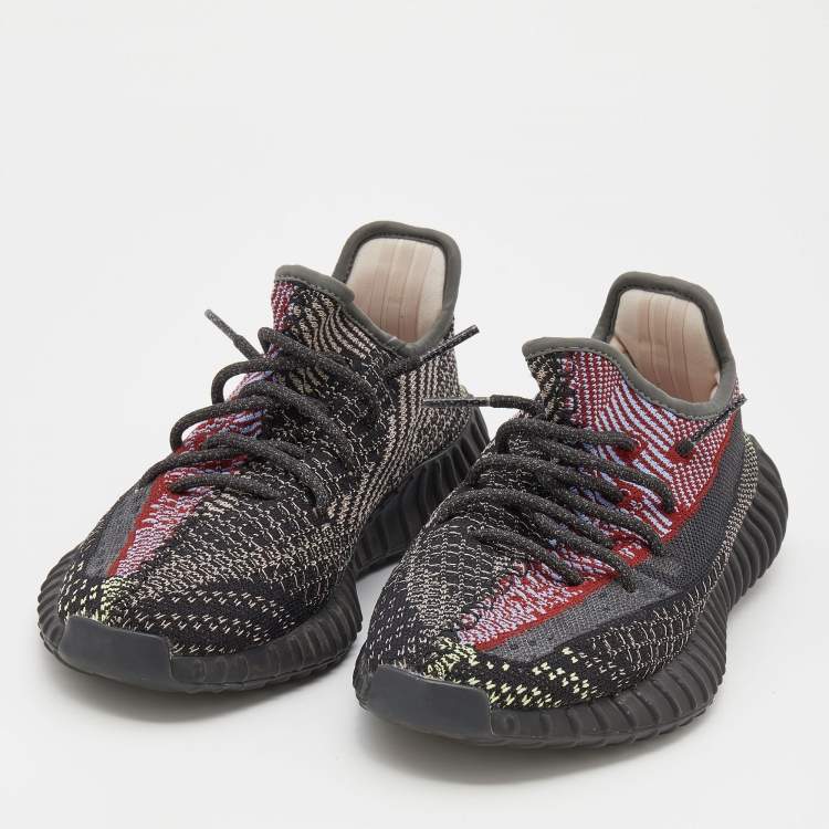 Pre Owned Yeezy x Adidas Black Knit Fabric Boost 350 V2 Yecheil Sneakers Size 40 2/3