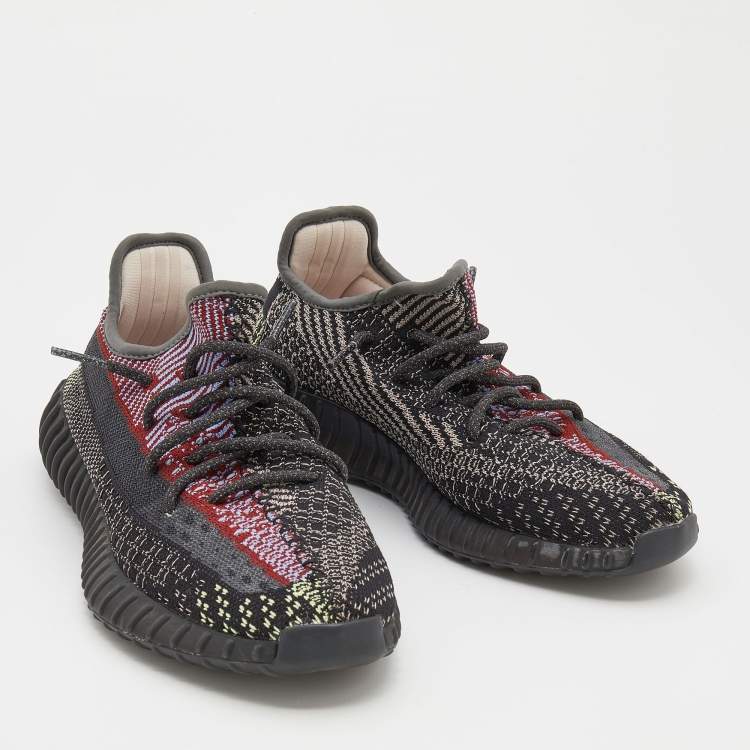 Pre Owned Yeezy x Adidas Black Knit Fabric Boost 350 V2 Yecheil Sneakers Size 40 2/3