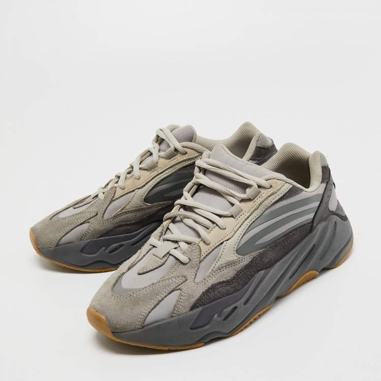 Kommuner pustes op mild Yeezy x Adidas Grey Suede and Fabric Boost 700 V2 Tephra Sneakers Size 43  1/3 Yeezy x Adidas | TLC