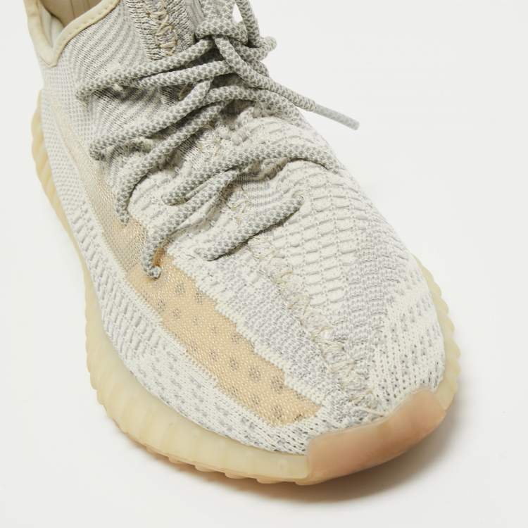 Pre Owned Yeezy x Adidas Grey /Cream Knit Fabric Boost 350 V2 Lundmark Sneakers Size 44