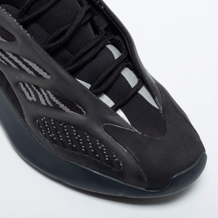 Pre Owned Yeezy x Adidas Black/Grey Knit Fabric and Rubber Boost 700 V3 Alvah Sneakers Size 44