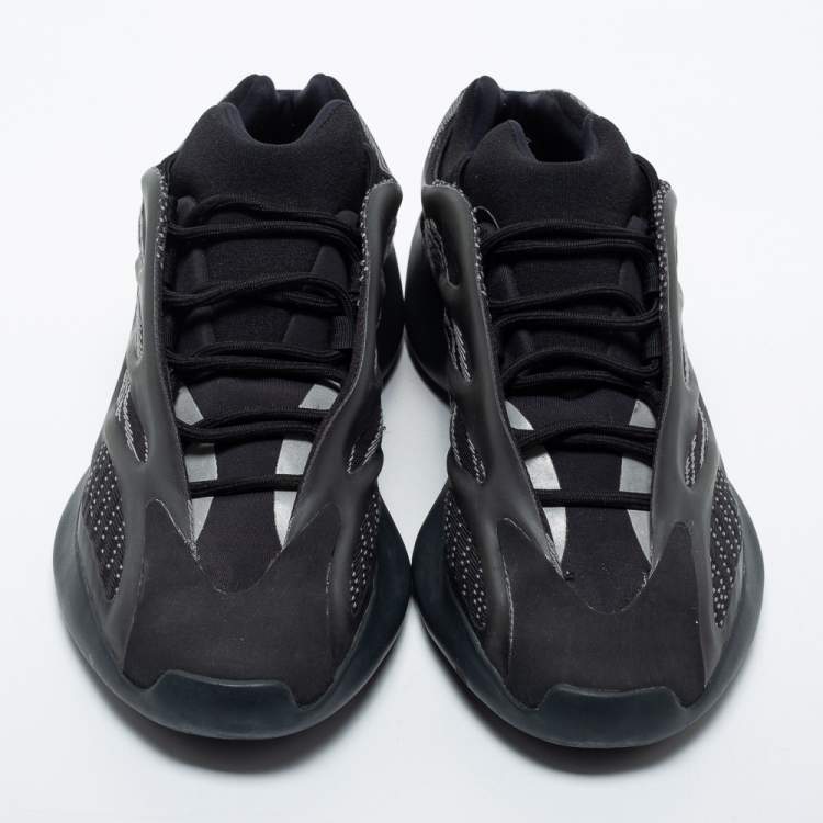Pre Owned Yeezy x Adidas Black/Grey Knit Fabric and Rubber Boost 700 V3 Alvah Sneakers Size 44