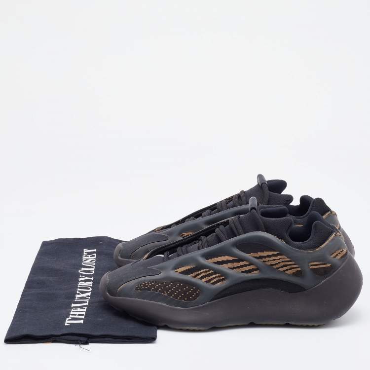 مملوكة مسبقًا Yeezy x Adidas Black/Brown Knit Fabric and Rubber Yeezy 700 Clay Brown Sneakers Size 40 2/3