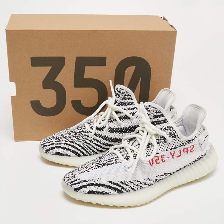 Pre Owned Yeezy x Adiddas White/Black Knit Fabric Boost 350 V2 Zebra Sneakers Size 42