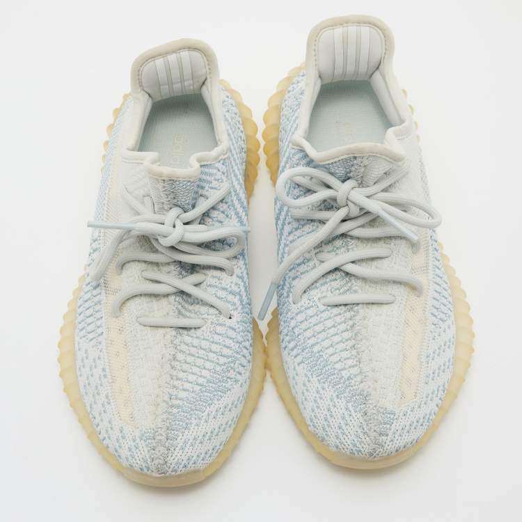 Pre Owned Yeezy x Adidas Blue/White Knit Fabric Boost 350 V2 Cloud White Sneakers Size 38 2/3
