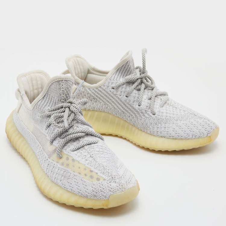 Pre Owned Yeezy x Adidas Grey/White Knit Fabric Boost 350 V2 Static Sneakers Size 42