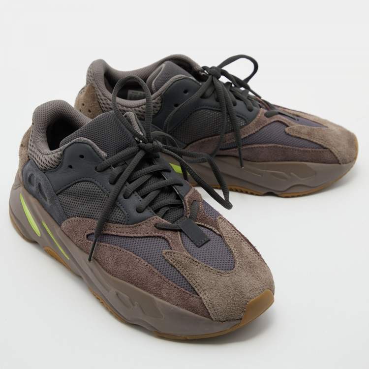 Pre Owned Yeezy x Adidas Multicolor Suede and Mesh Boost 700 Mauve Sneakers Size 41 1/3