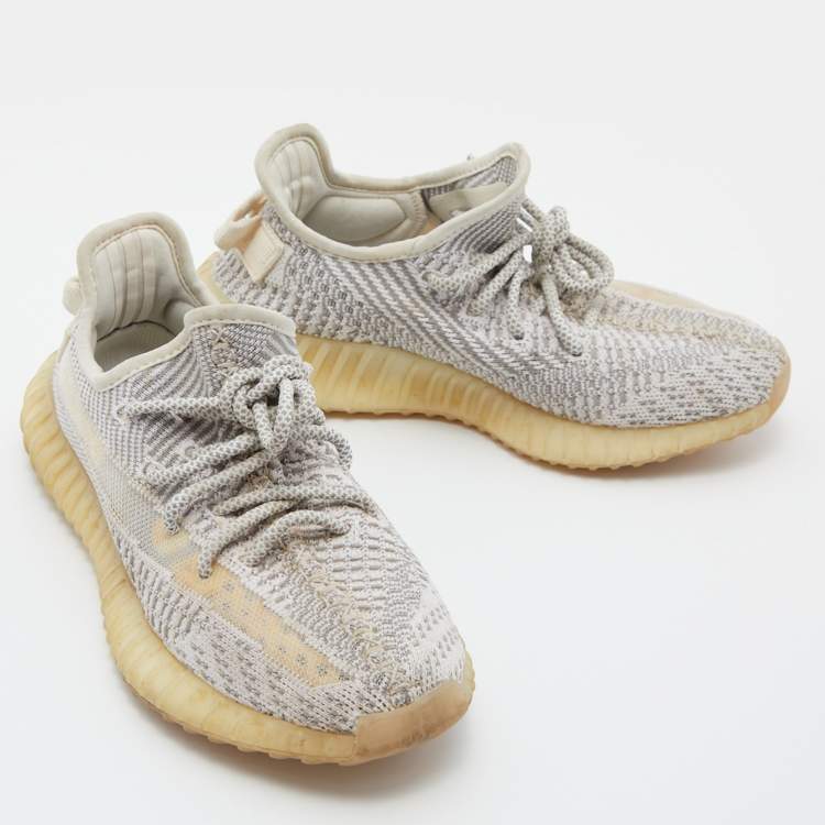 Pre Owned Yeezy x adidas White/Grey Knit Fabric Boost 350 V2 Static Reflective Sneakers Size 38
