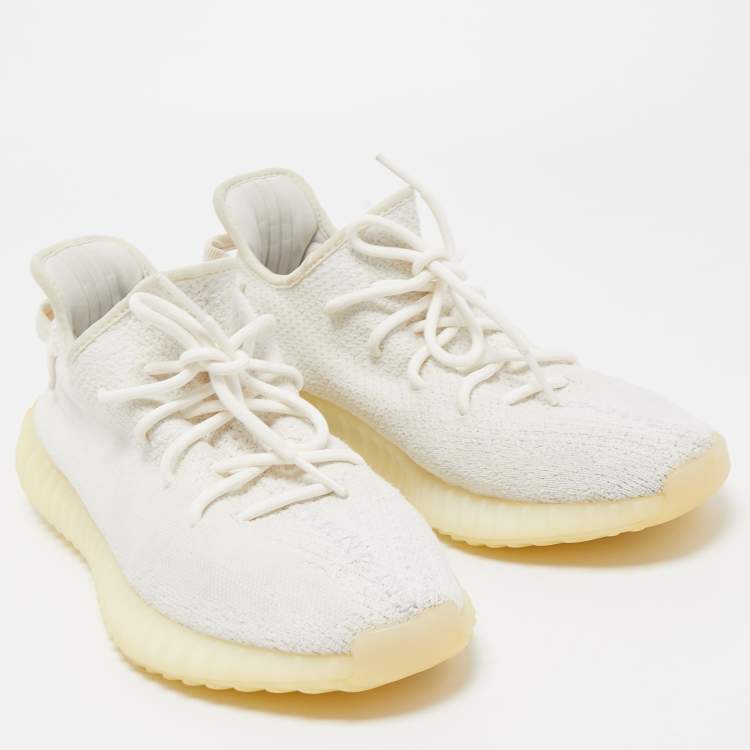Pre Owned Yeezy x Adidas White Knit Fabric Boost 350 V2 Triple White Sneakers Size 44 2/3 