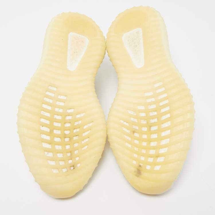 Pre Owned Yeezy x Adidas White Knit Fabric Boost 350 V2 Triple White Sneakers Size 44 2/3 