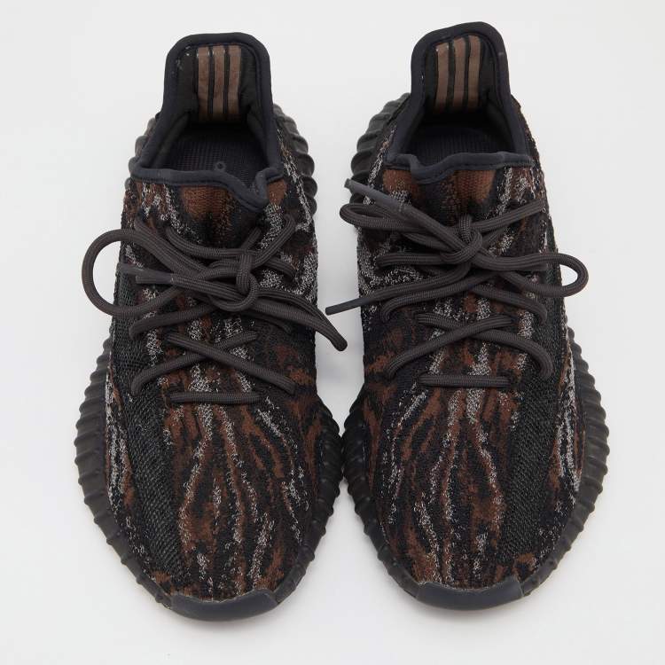 Pre Owned Yeezy x Adidas Black/Brown Knit Fabric Boost 350 V2 Mx-Rock Sneakers Size 40 2/3