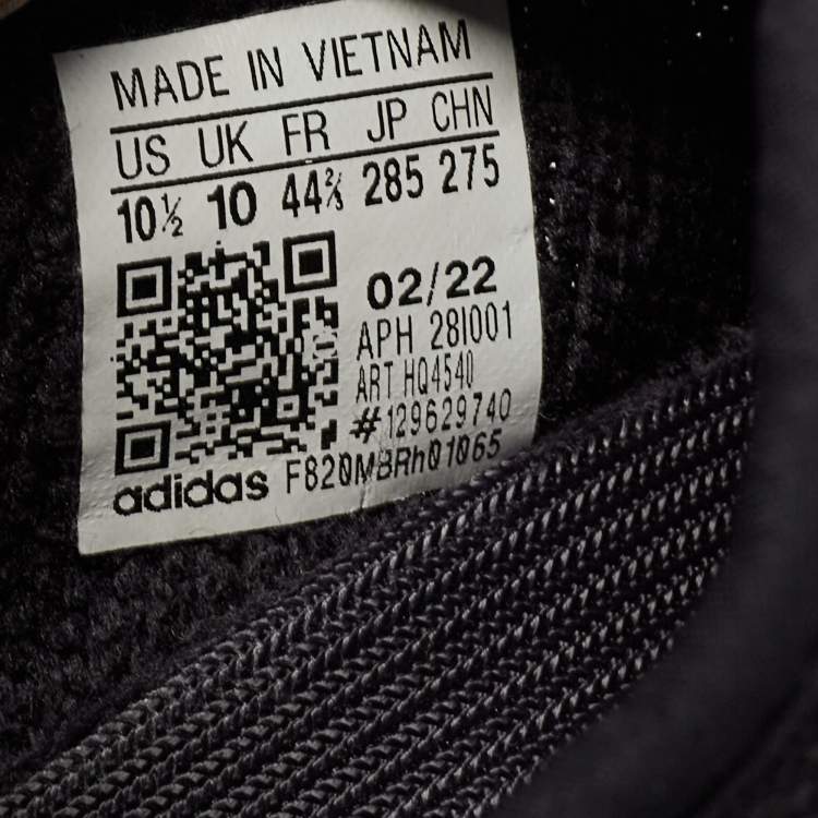 مملوكة مسبقًا adidas Yeezy Black Knit Fabric Boost 350 V2 Onyx Sneakers Size 44 2/3