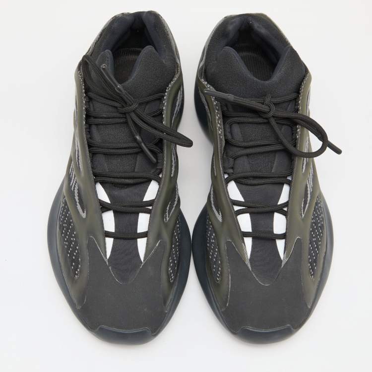 Pre Owned Adidas x Yeezy Black/Grey Knit Fabric Boost 700 V3 Alvah Sneakers Size 43.5