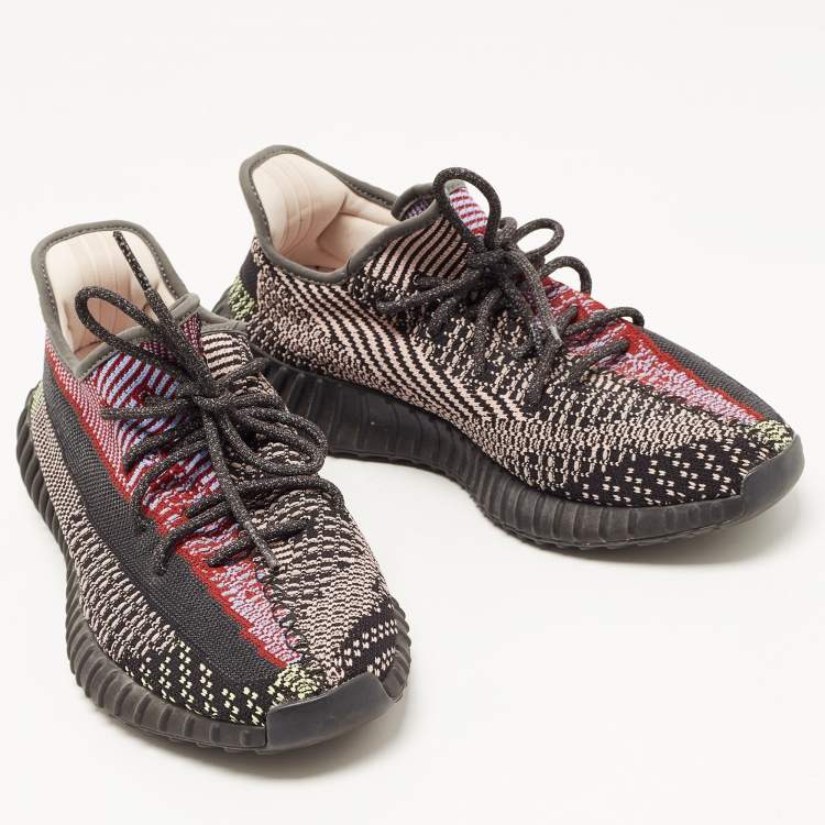 Pre Owned Yeezy x Adidas Black Knit Fabric Boost 350 V2 Yecheil Sneakers Size 44