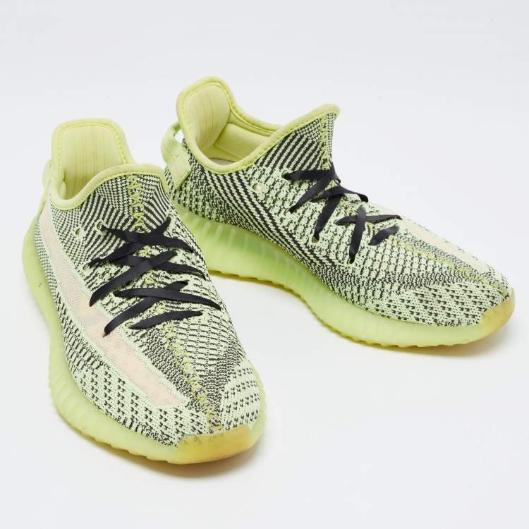Pre Owned Yeezy x Adidas Neon Green/Black Knit Fabric Boost 350 V2 Yeezreel Sneakers Size 42