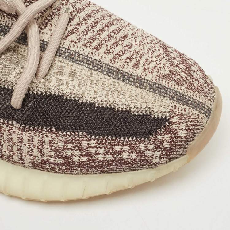 Pre Owned Yeezy  X Adidas Beige/Cream Knit Fabric Boost 350 V2 Zyon Sneakers Size 42