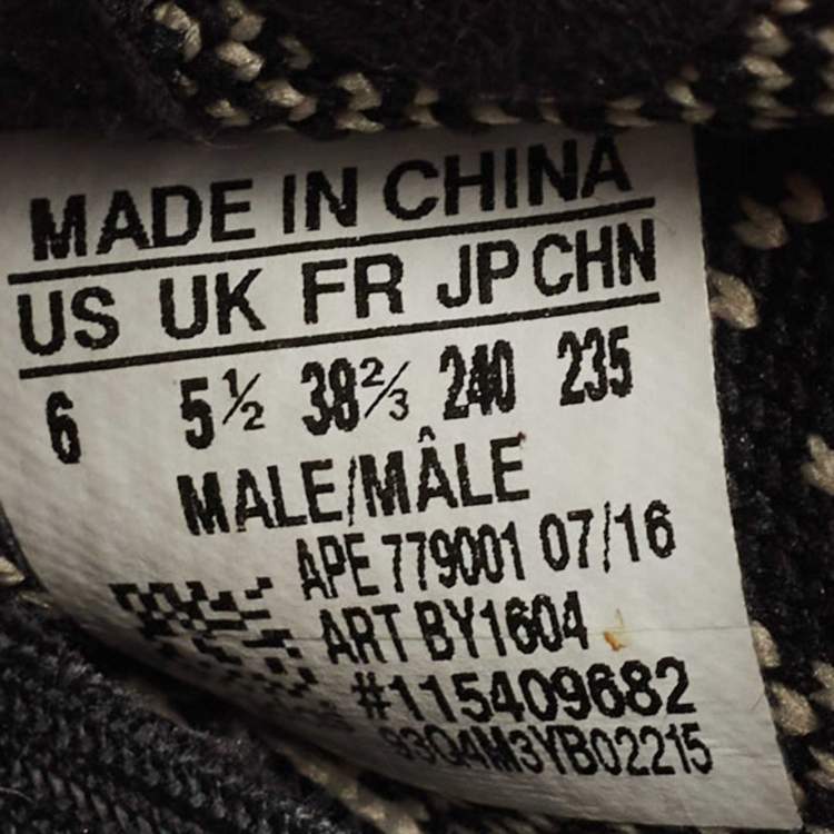 Pre Owned Yeezy x Adidas Black/Grey Knit Fabric Boost 350 V2 Oreo Sneakers Size 38 2/3 