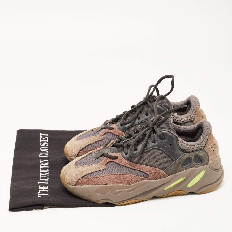 Pre Owned Yeezy x Adidas Tricolor Suede and Mesh Boost 700 Mauve Sneakers Size 42