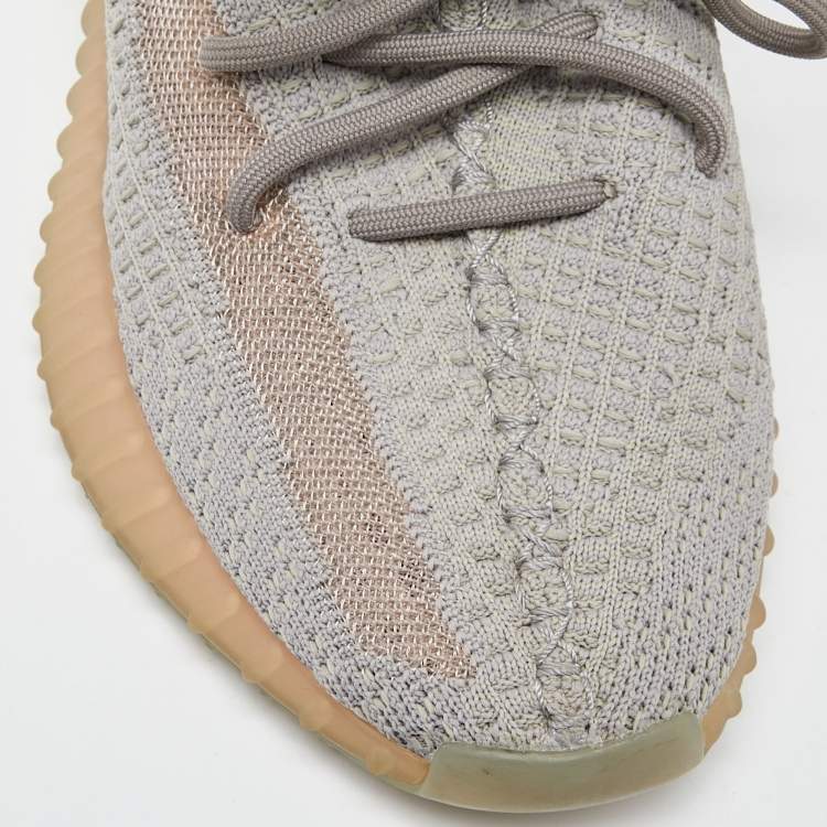 Pre Owned Yeezy x Adidas Grey Knit Fabric Boost 350 V2 'Trfrm' Sneaker Size 40