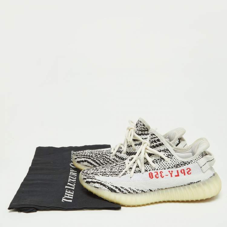 مملوكة مسبقًا Yeezy x Adidas White/Black Knit Fabric Boost 350 V2 Zebra Sneakers Size 39 1/3
