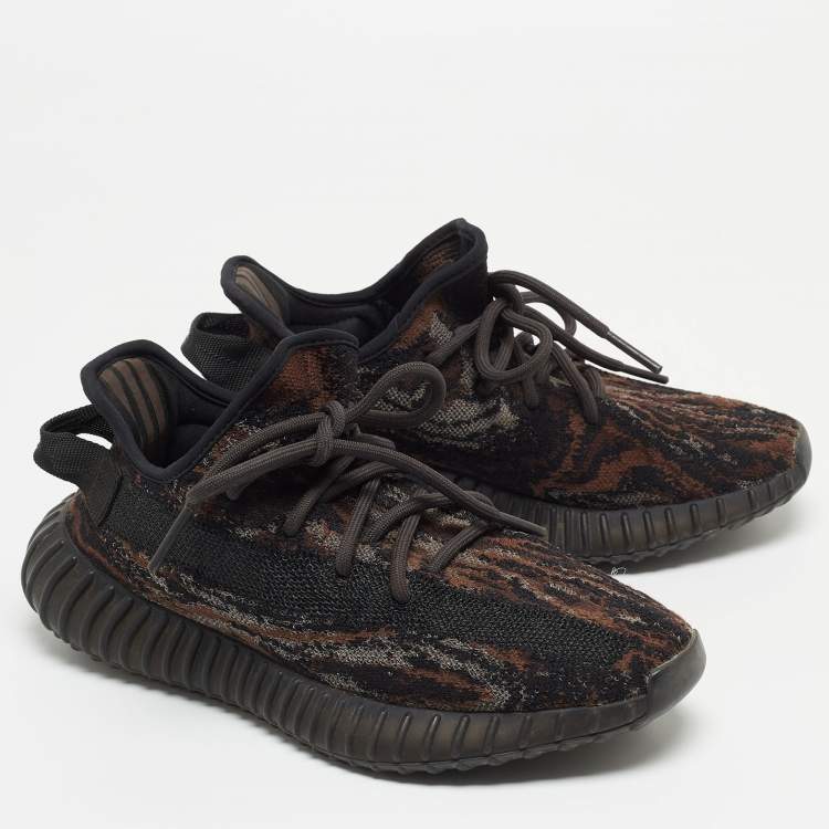 مملوكة مسبقًا Yeezy x Adidas Black/Brown Knit Fabric Boost 350 V2 MX Rock Sneakers Size 38