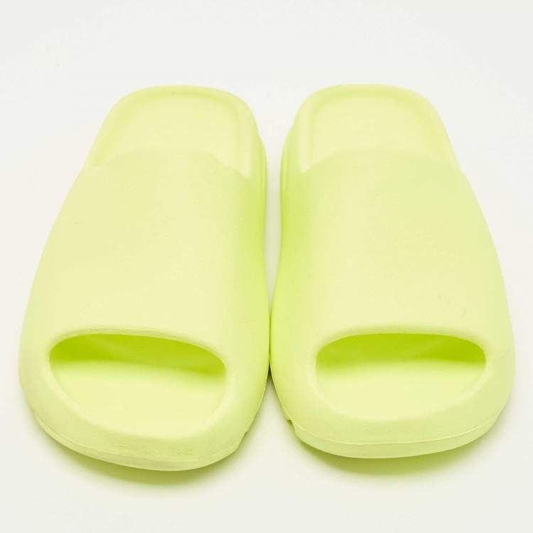 Pre Owned Yeezy x Adidas Neon Green Rubber Glow Green Slides Size 44 1/2
