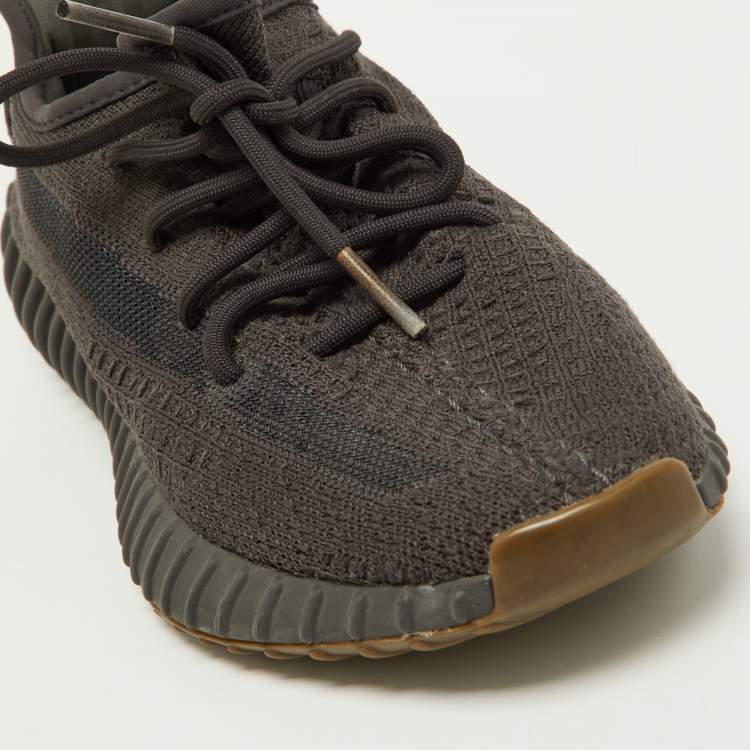Pre Owned Yeezy x Adidas Black knit Fabric Boost 350 V2 Sneakers Size 38.5