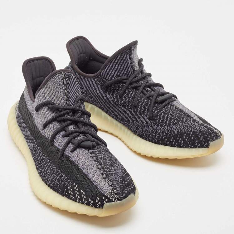 Pre Owned Yeezy x Adidas Black Knit Fabric Boost 350 V2 Carbon Sneakers Size 47 1/3