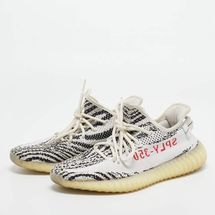Pre Owned Yeezy x Adidas White/Black Knit Fabric Boost 350 V2 Zebra Sneakers Size 41 1/3