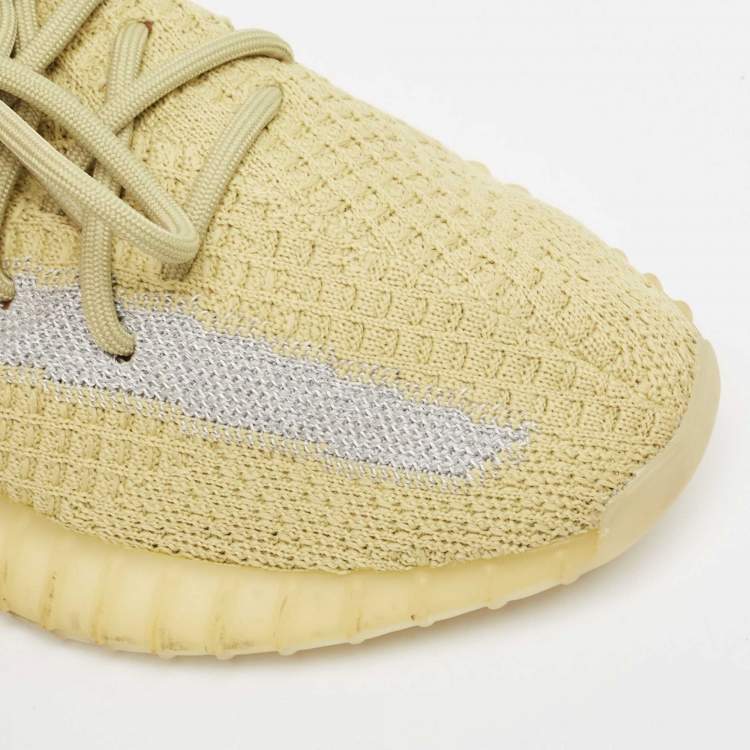 Pre Owned Yeezy x Adidas Green Knit Fabric Boost 350 V2 Marsh Sneakers Size 38 2/3