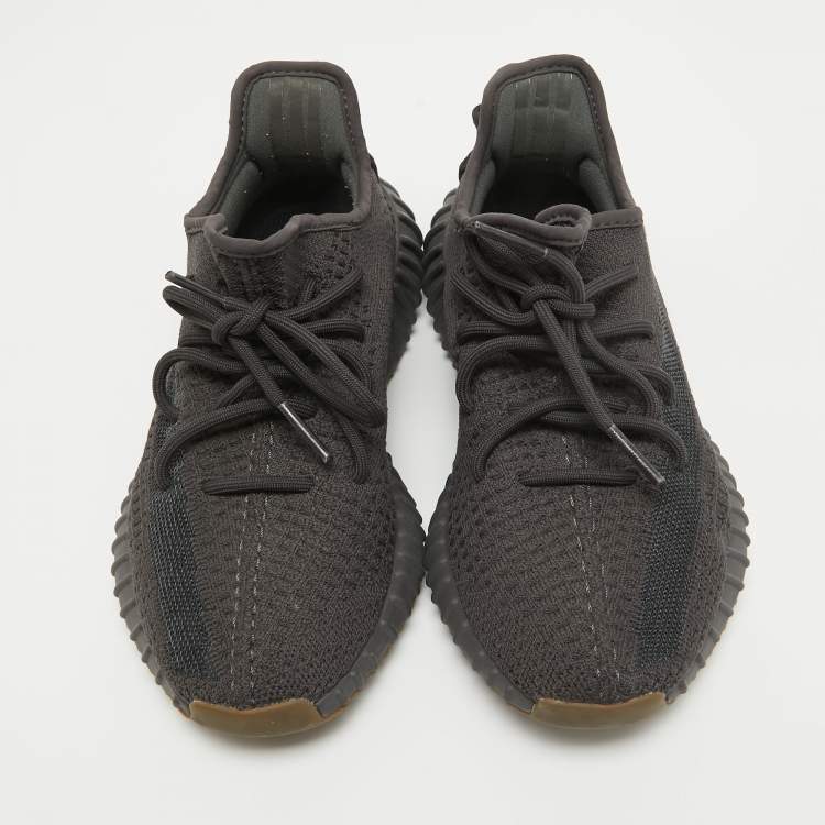 Pre Owned Yeezy x Adidas Black Knit Fabric Boost 350 V2 Cinder Sneakers Size 39 1/3