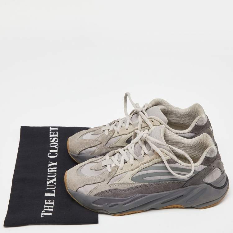 Pre Owned Yeezy x Adidas Grey Suede and Mesh Boost 700 V2 Tephra Sneakers Size 40 2/3