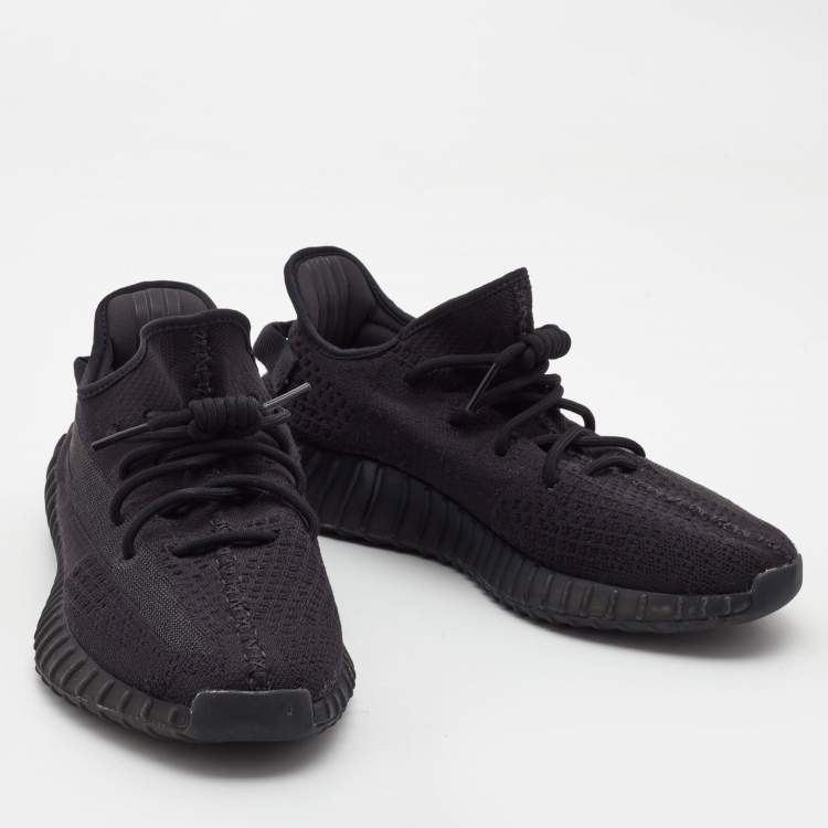 Pre Owned Yeezy x Adidas Black Knit Fabric Boost 350 V2 Onyx Sneakers Size 46 2/3