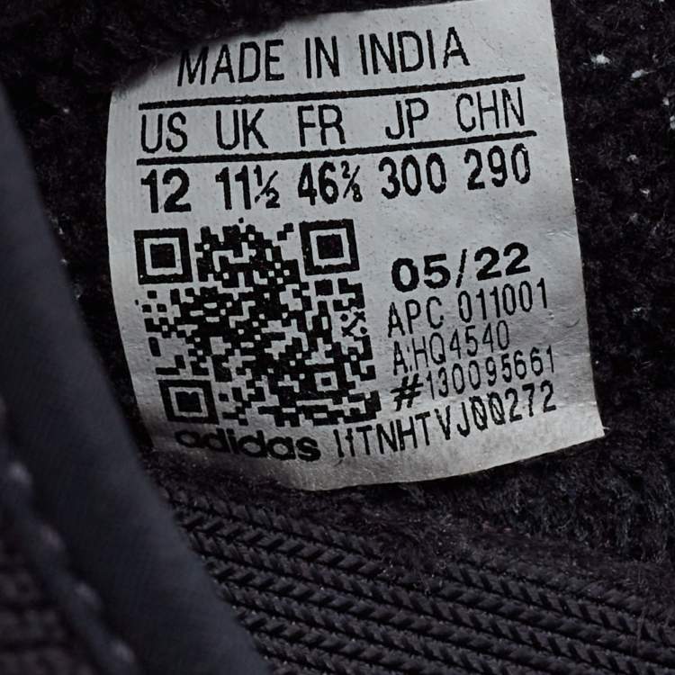 Pre Owned Yeezy x Adidas Black Knit Fabric Boost 350 V2 Onyx Sneakers Size 46 2/3