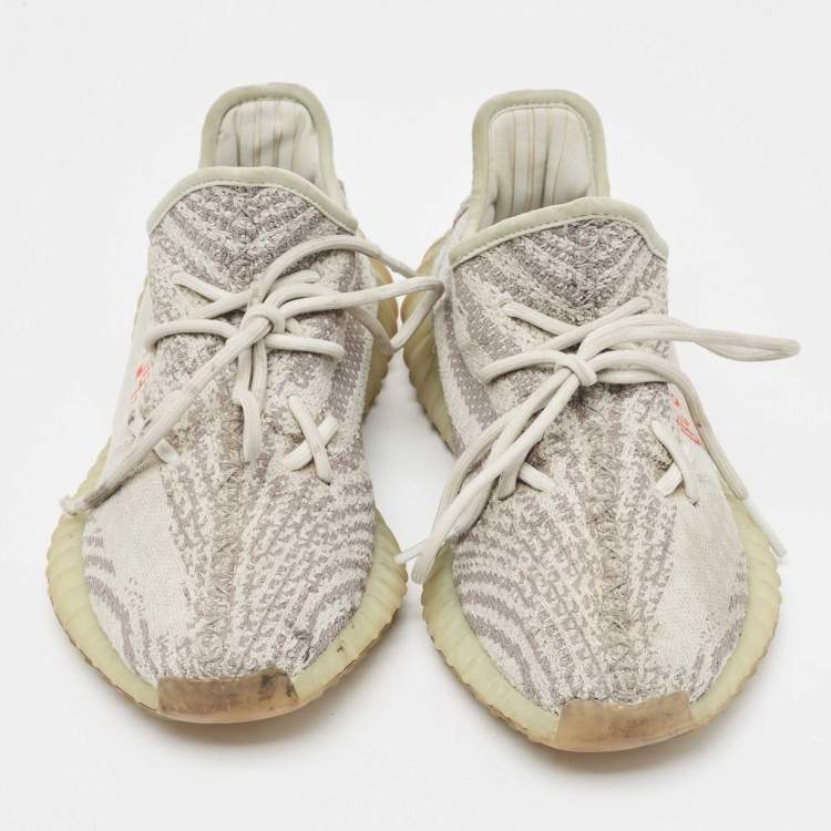Pre Owned Yeezy x Adidas Two Tone Knit Fabric Boost 350 V2 Blue Tint Sneakers Size 40 2/3