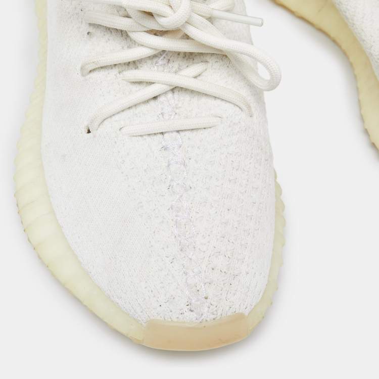 Pre Owned Yeezy x Adidas White Knit Fabric Boost 350 V2 Triple White Sneakers Size 38 2/3