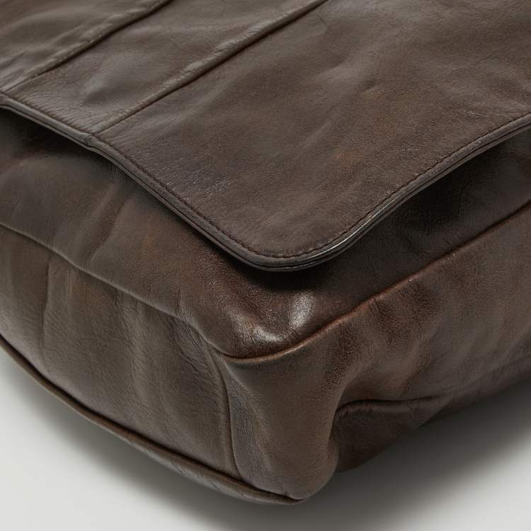Pre Owned Yves Saint Laurent Dark Brown Leather Chyc Messenger Bag
