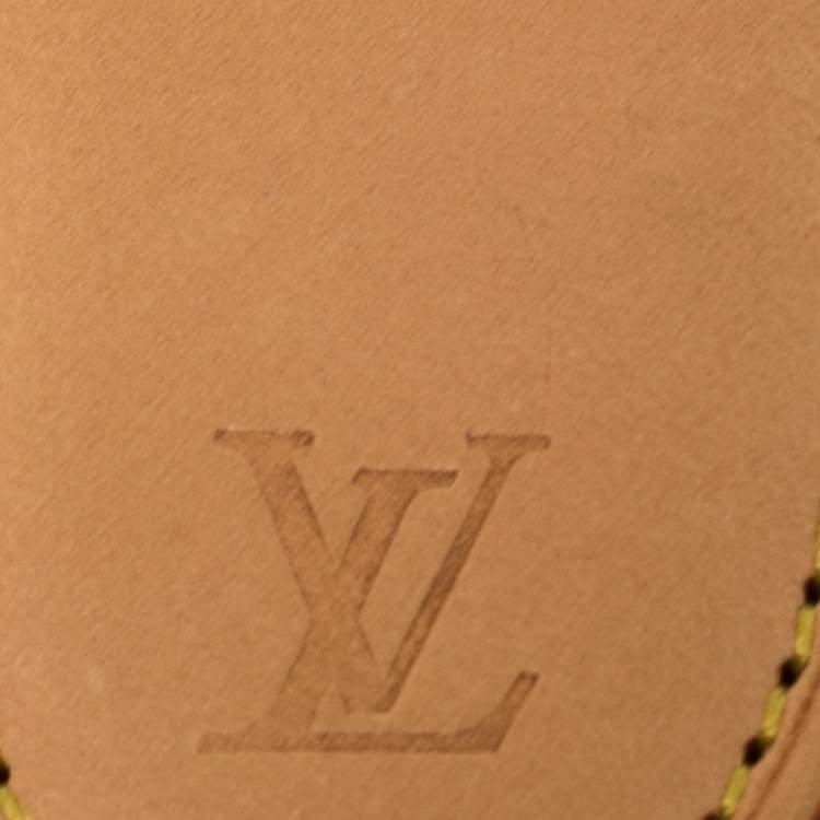 Pre Owned Louis Vuitton Beige Vachetta Leather Money Clip